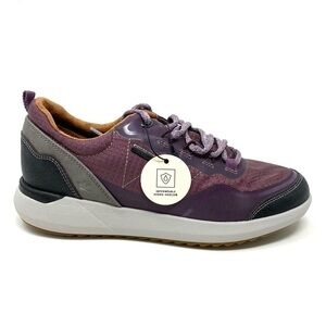 Cobb Hill WOMEN'S SKYLAR WATERPROOF LOW LACE-UP SNEAKER Purple WIDE